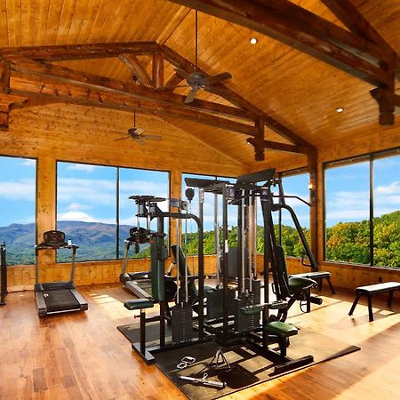 Above The Tree Tops 세비어빌 외부 사진